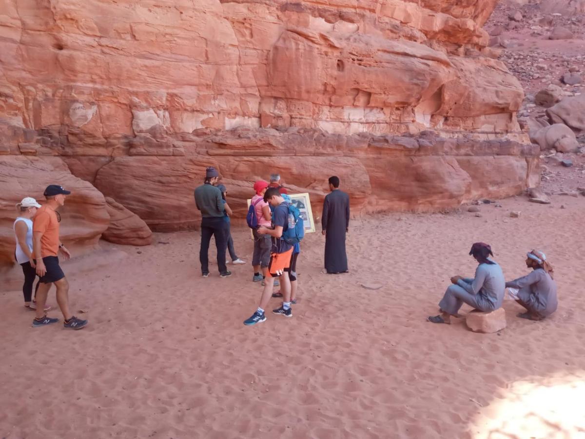 Готель Bedouin Future Camp Ваді-Рам Екстер'єр фото