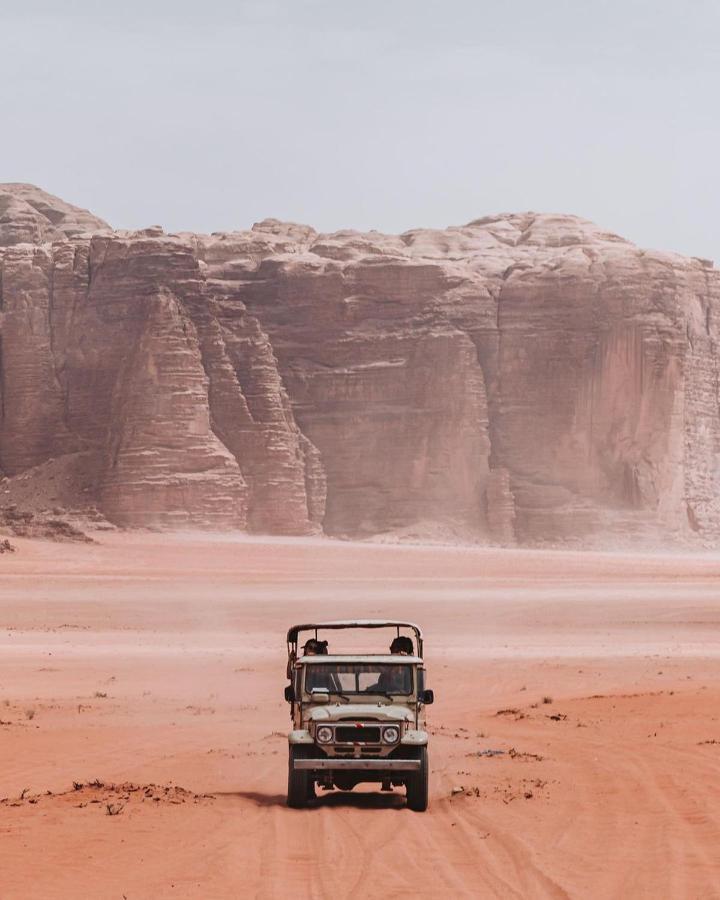 Готель Bedouin Future Camp Ваді-Рам Екстер'єр фото