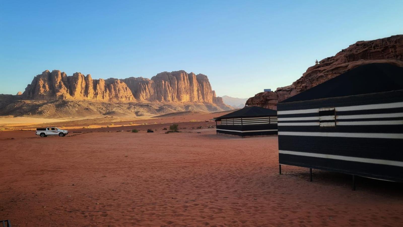 Готель Bedouin Future Camp Ваді-Рам Екстер'єр фото